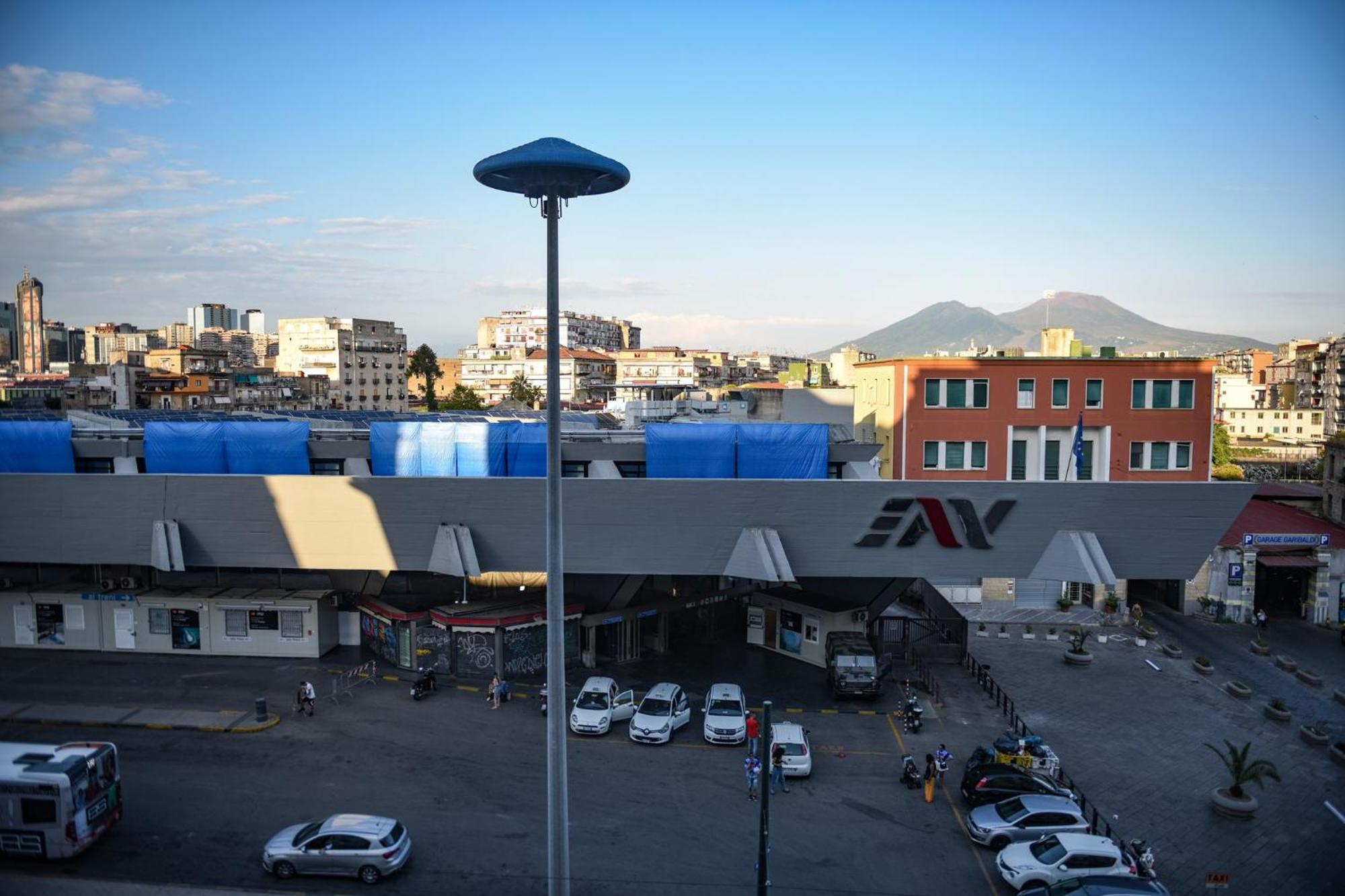 Napoli Central Gate エクステリア 写真